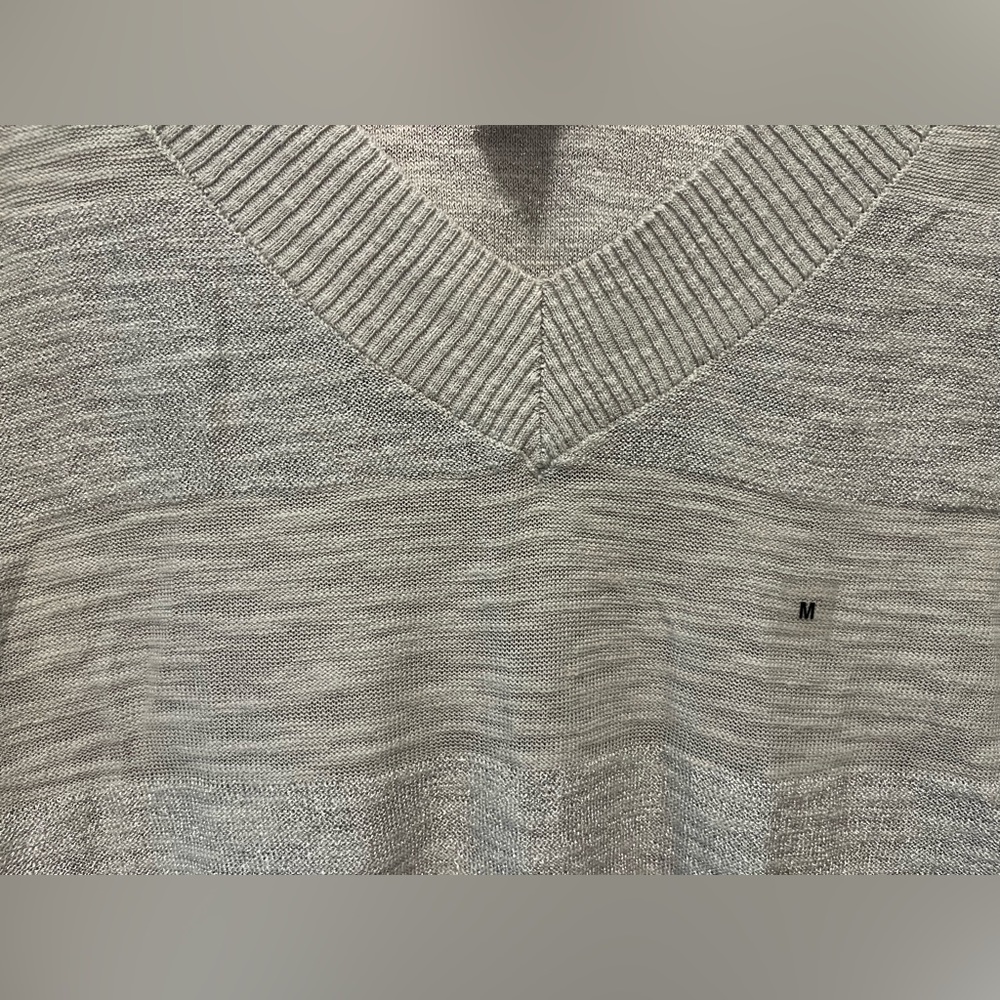 Lightweight Gray & Silver Sweater 0131 - Picture 6 of 8